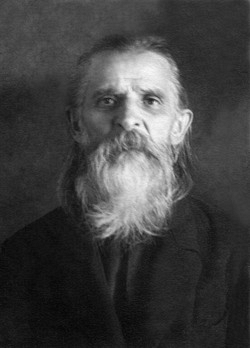Constantin Necrasov, preot