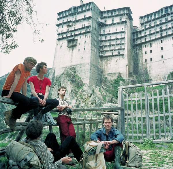 Фото на фоне монастыря Симонопетра