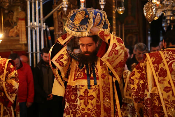 Священнослужители на службе