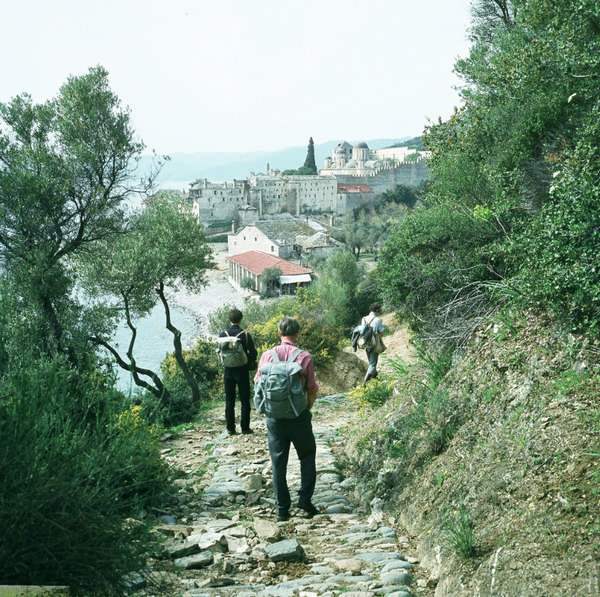 Путь в монастырь Ксенофонт