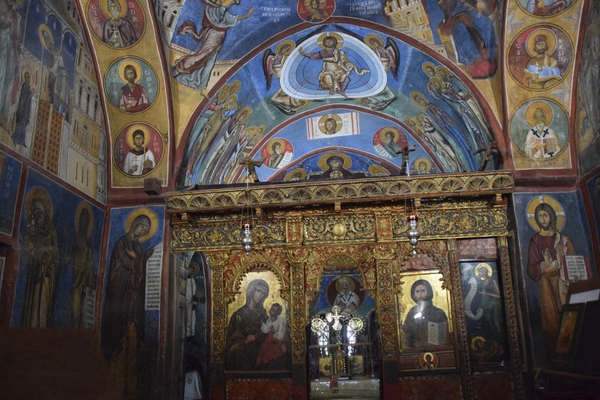 Своды храма фото