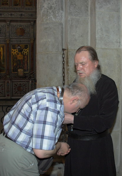 Монах и паломник фото